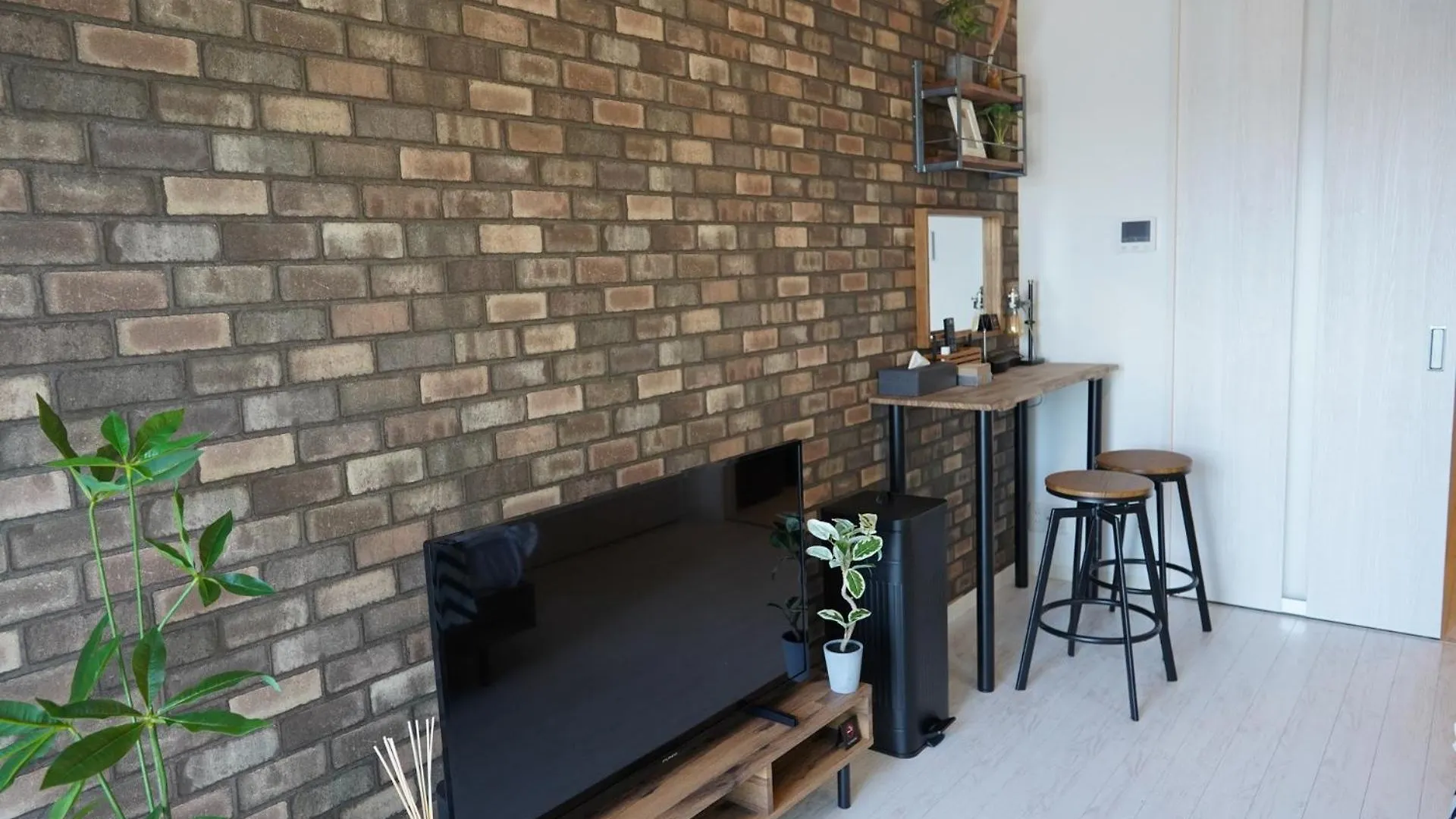 Apartment Revision Kairouyama-Tei - Vacation Stay 15801 Hiroshima